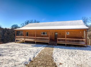 1891 Hogback Bridge Rd, Winterset, IA 50273