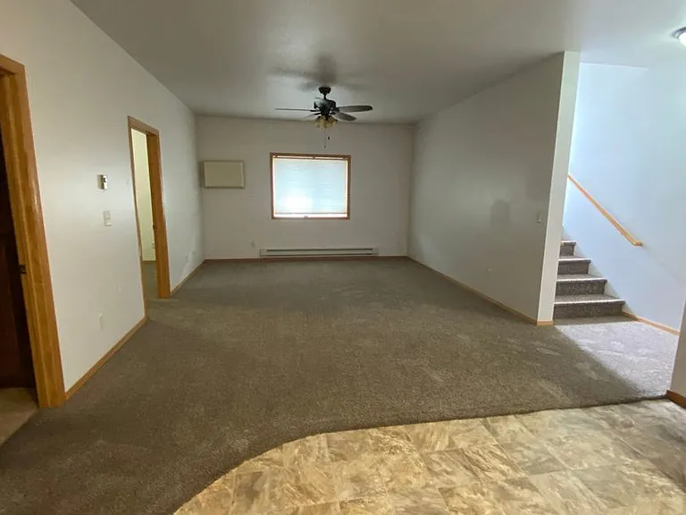1112-1178 Scout Dr — Photo 32
