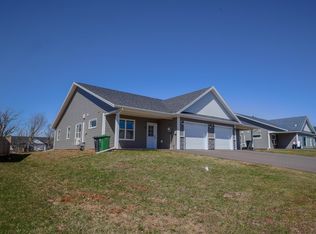 14 Aidan St, Charlottetown, PE C1E 3R1