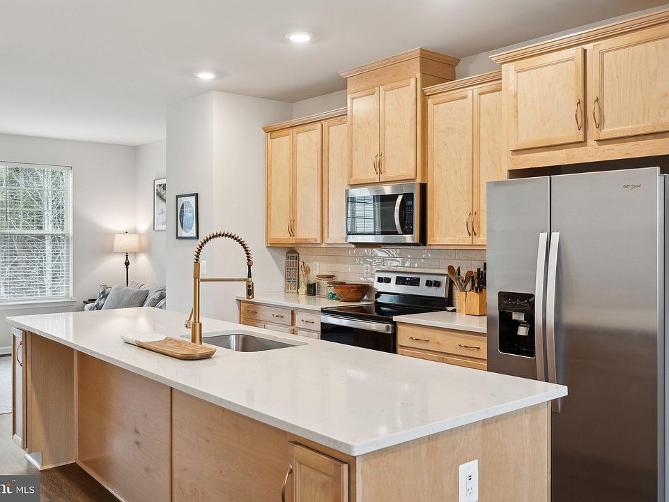 1st image of 178 Shaded Valley Ct
