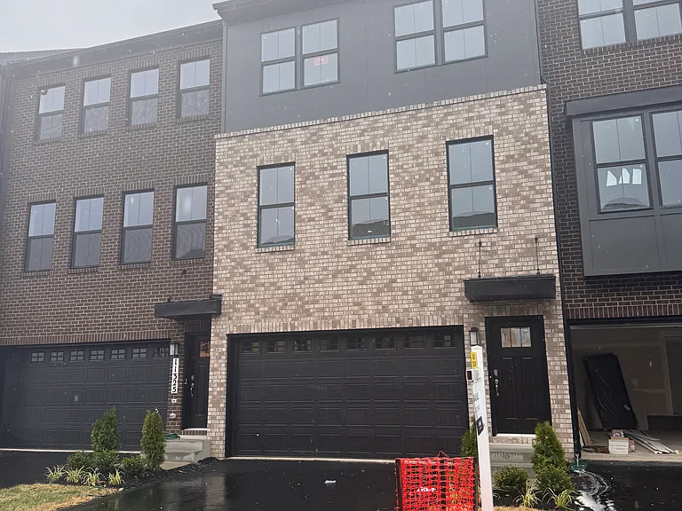 11327 Hypatia Loop — Photo 1