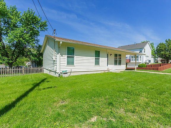4th image of 3033 Bellecote Ave