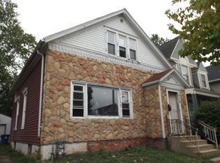 1139 Villa St, Racine, WI 53403