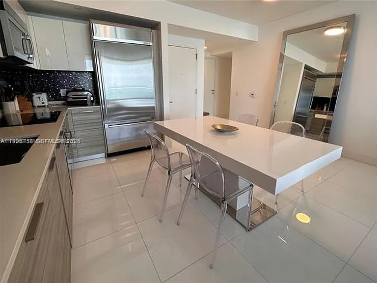 1300 Brickell Bay Dr #3206 — Photo 8