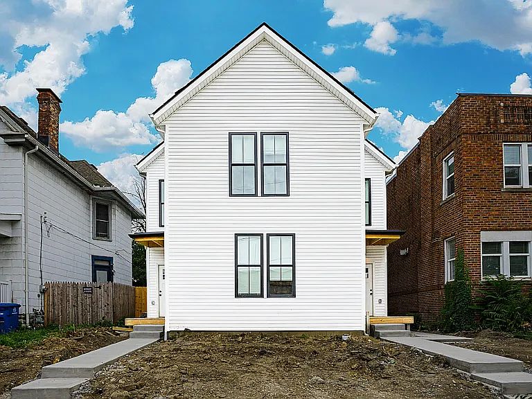1st image of 788-790 E Mound St