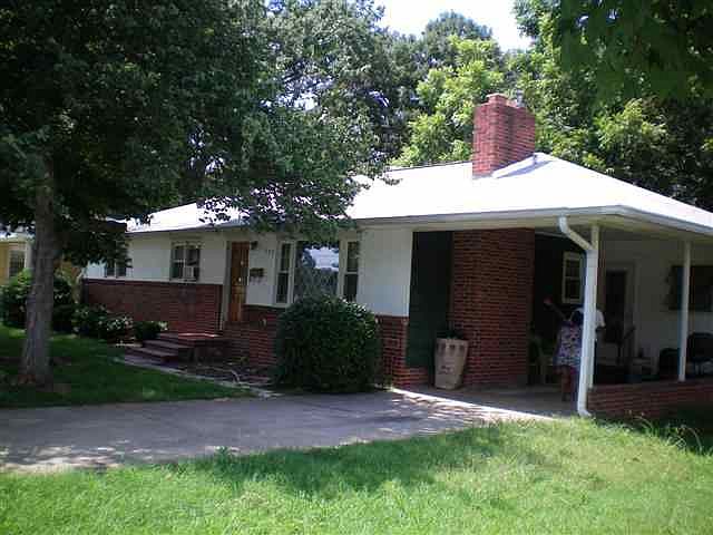 1st image of 544 Pierpont Avenue Ext