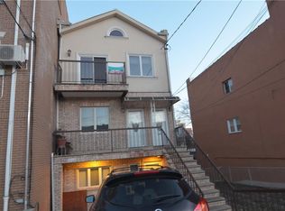 137 28th Ave, Brooklyn, NY 11214