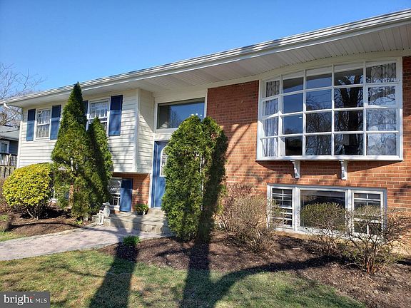 4th image of 1136 Neal Dr