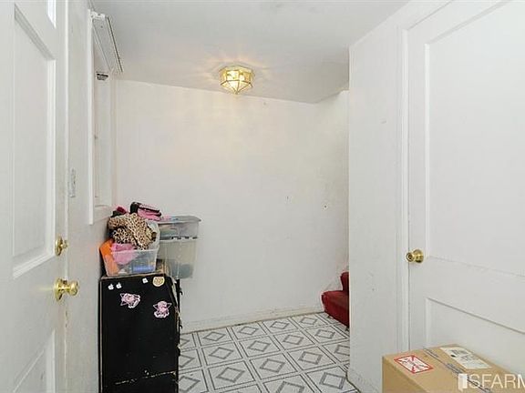 4th image of 1266 Shafter Ave