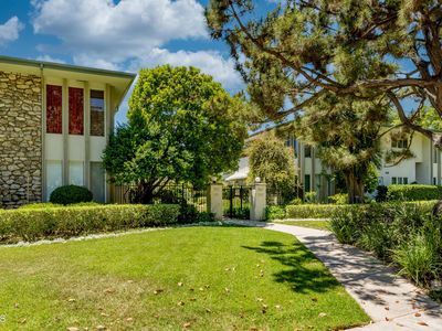 767 S Orange Grove Blvd APT 2, Pasadena, CA, 91105