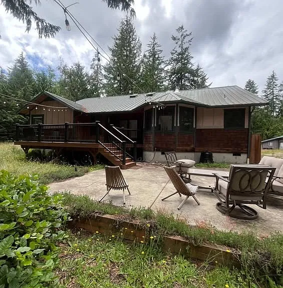 Saddle Dr — Photo 2
