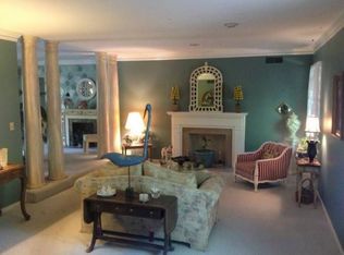 50 N Mendenhall Rd, Memphis, TN 38117