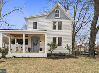 154 E Colonial Hwy, Hamilton, VA