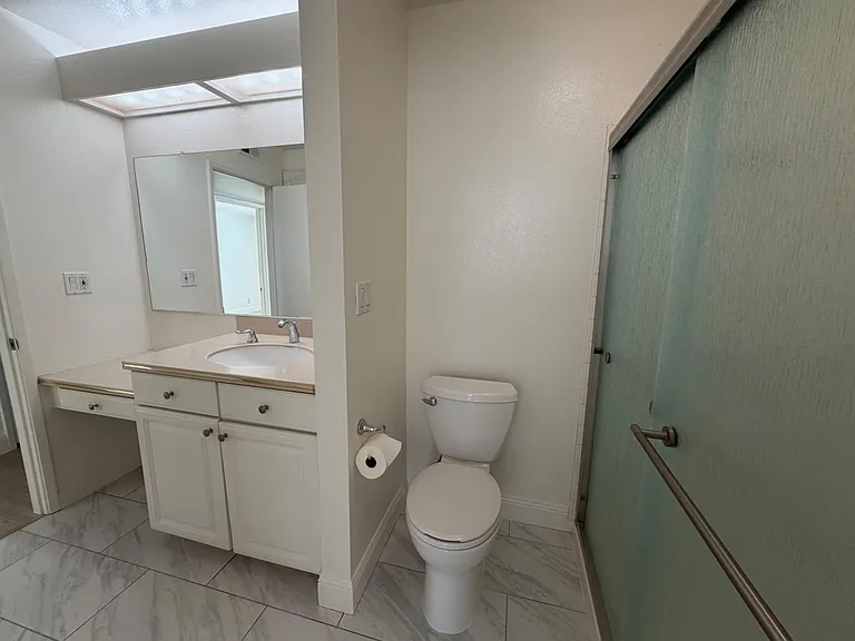 6241 Riverside Blvd #112 — Photo 21