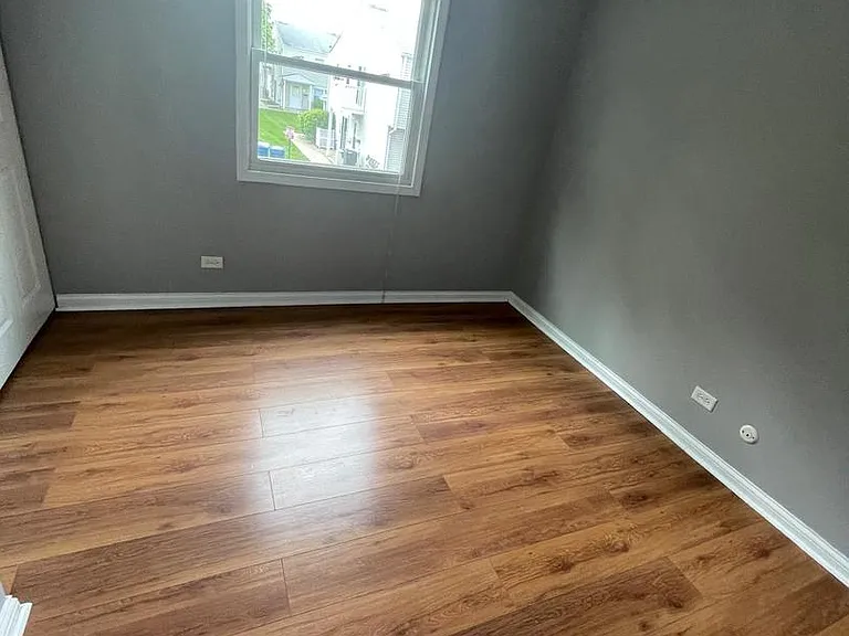 195 Thomas Ct #D — Photo 17