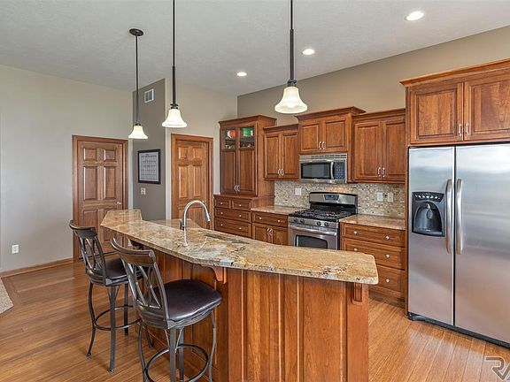 3rd image of 8304 S Spice Hill Cir