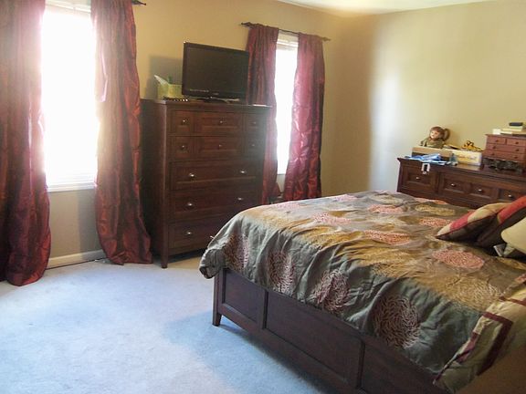 Master Bedroomw/ensuite Bath