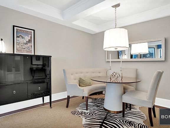 5th image of 225 E 73rd St #12C