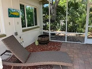 421 Riviera St — Photo 24