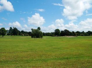 N Lake Cir, Manning, SC 29102