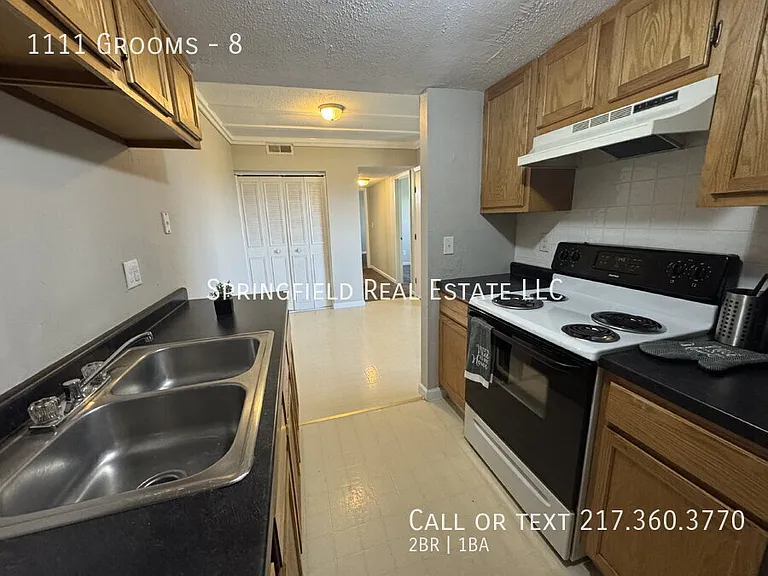 1111 Grooms St #8 — Photo 7