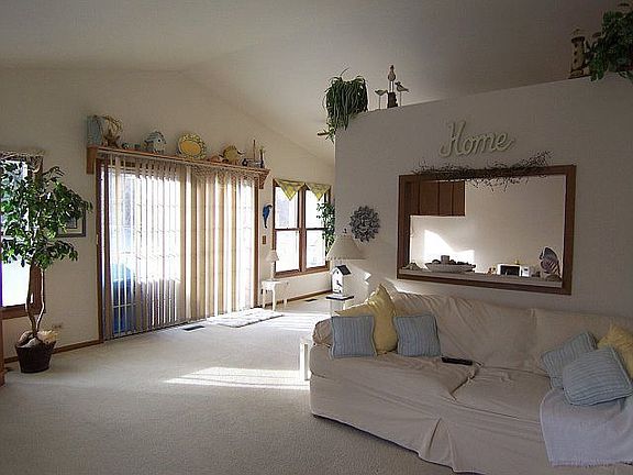 3rd image of 264A Greensboro Ct