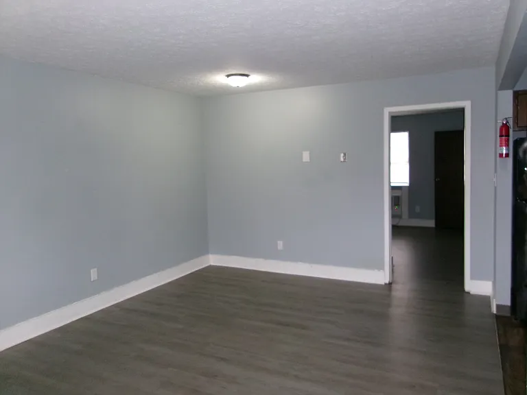 204 N Warren St — Photo 3