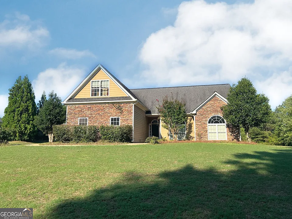 1141 Whispering Lakes Trl