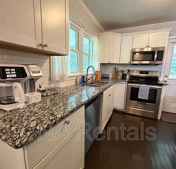 2040 Panstone Ct SW — Photo 8
