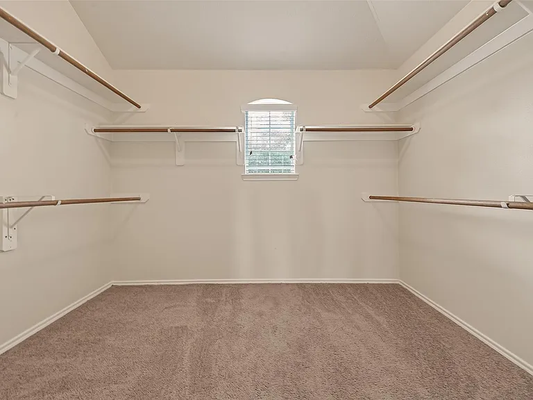 18518 Bare Meadow Ln — Photo 42
