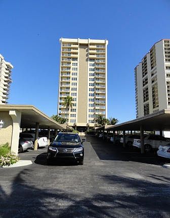 2nd image of 5440 N Ocean Dr Ph 303