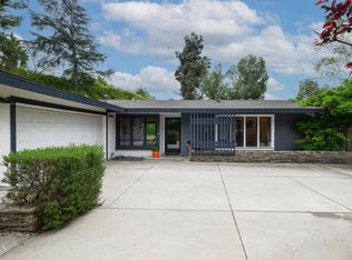 1445 Washburn Rd, Pasadena, CA 91105