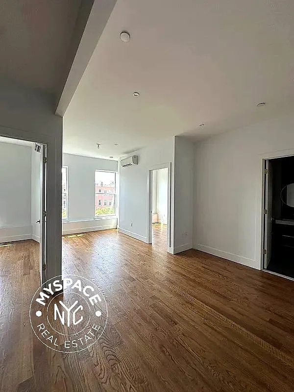 791 Sterling Place — Photo 4