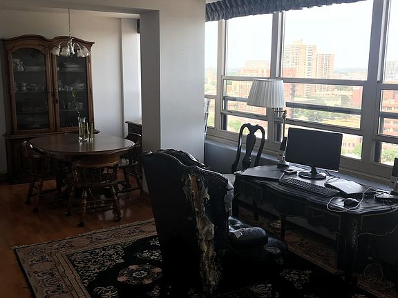 3rd image of 3950 N Lake Shore Dr APT 1510B