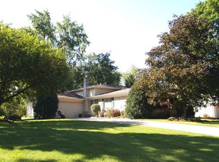 26W539 Blair St, Winfield, IL 60190