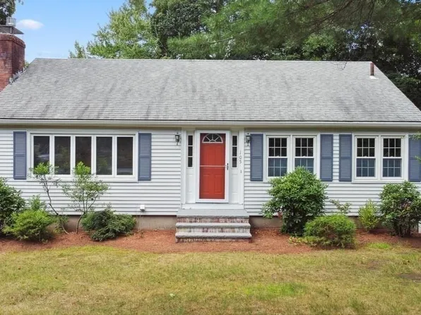 105 North St, North Reading, MA 01864