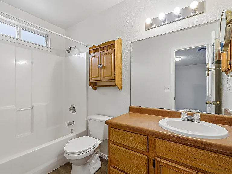 7261 Sachet Cliff Dr — Photo 5