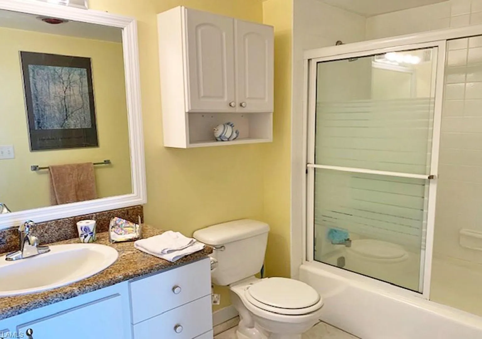 Only Steps From The Pool & The Beach Marco Island Two Bedroom ** — Photo 4