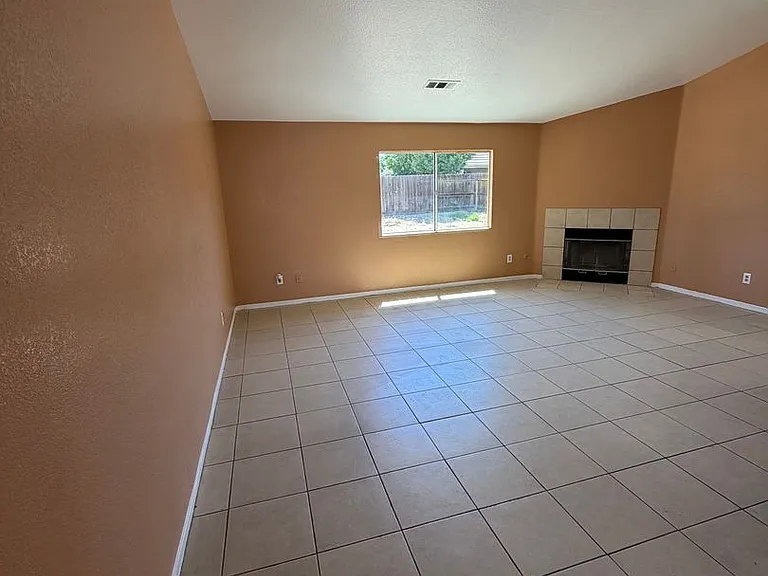 738 Waterford Way — Photo 7