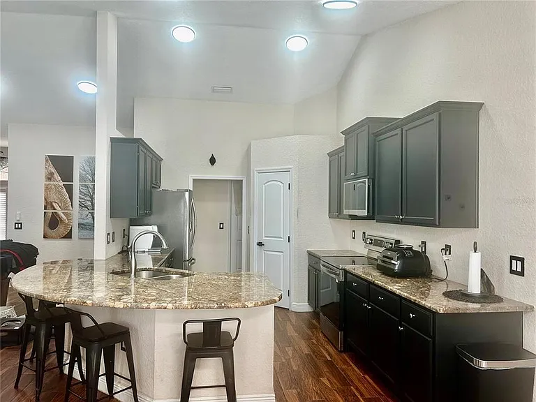 6248 SW 48th Ave — Photo 23