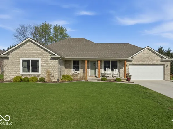 2510 Oak Dr, Clayton, IN 46118