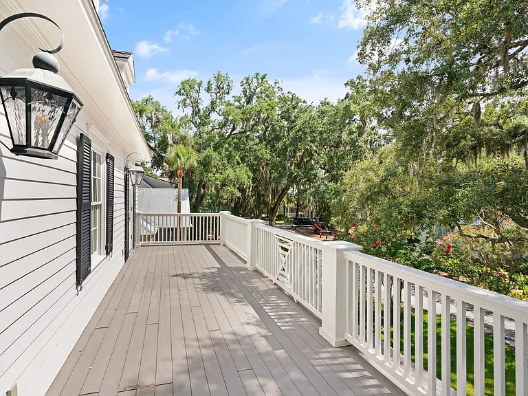 1044 Village Oaks Ln — Photo 26