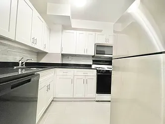 Rented by Century 21 Premier 