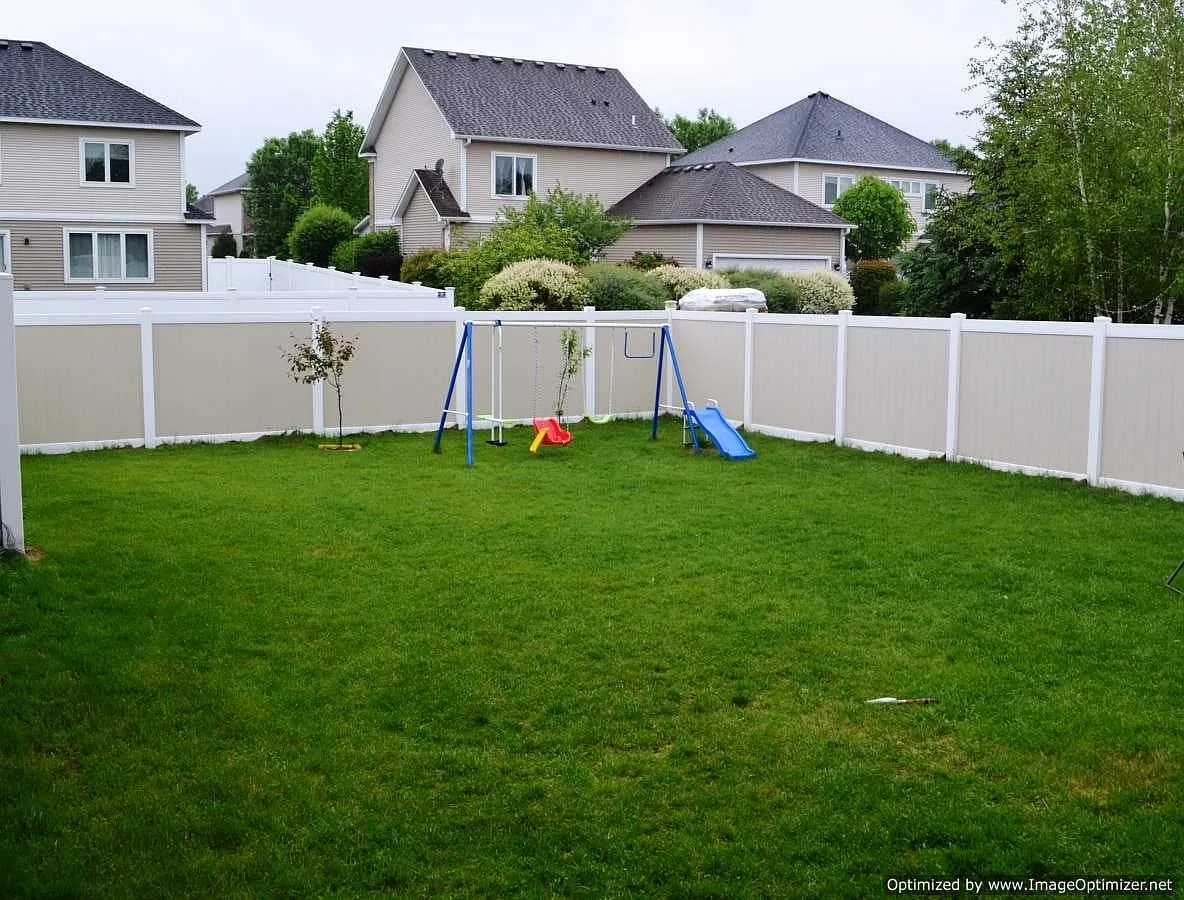 4 bed, 2432 sqft, $3,350 — Photo 3