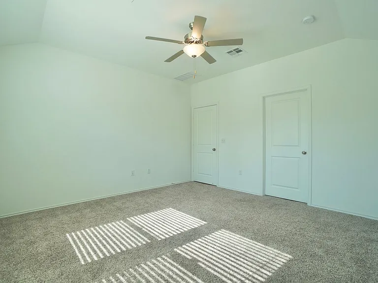 10709 Steinbeck Dr — Photo 15
