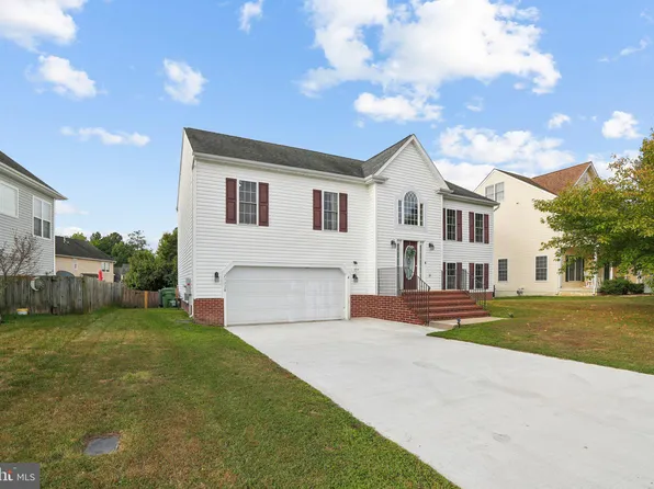 23228 Triple Crown Dr, Ruther Glen, VA 22546