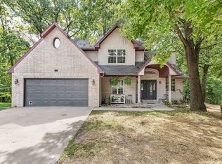 507 Old Forge Dr, Bentonville, AR 72712