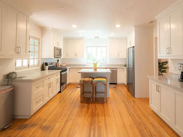 334 Crest Ave — Photo 10