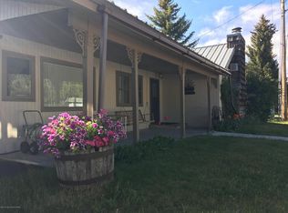 65 Redmond St, Jackson, WY 83001