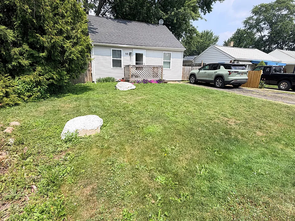 55 Vermont Dr